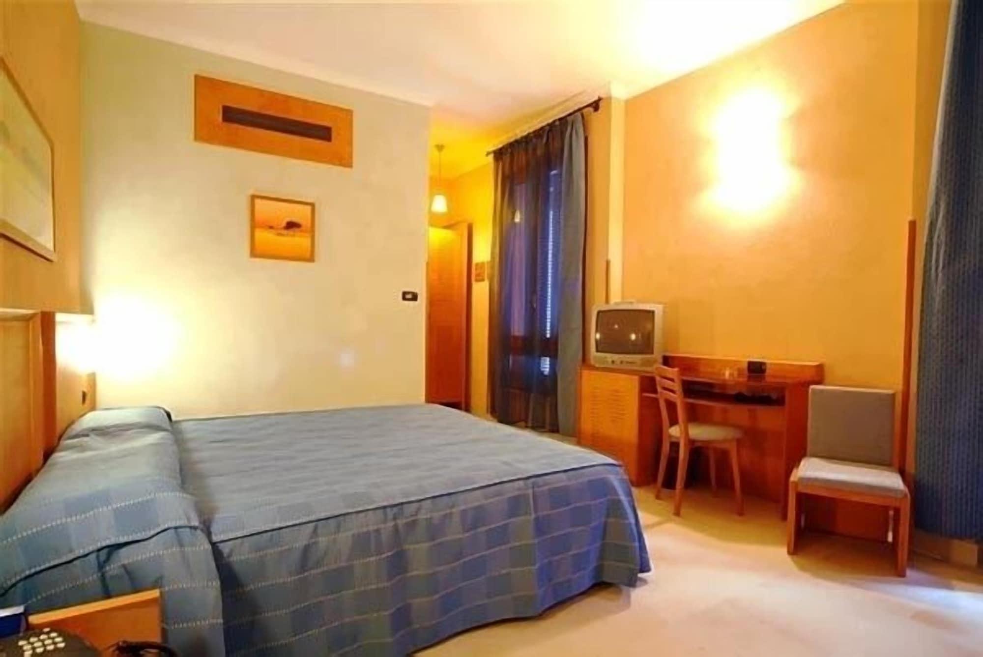 Hotel Eden Napoli Esterno foto