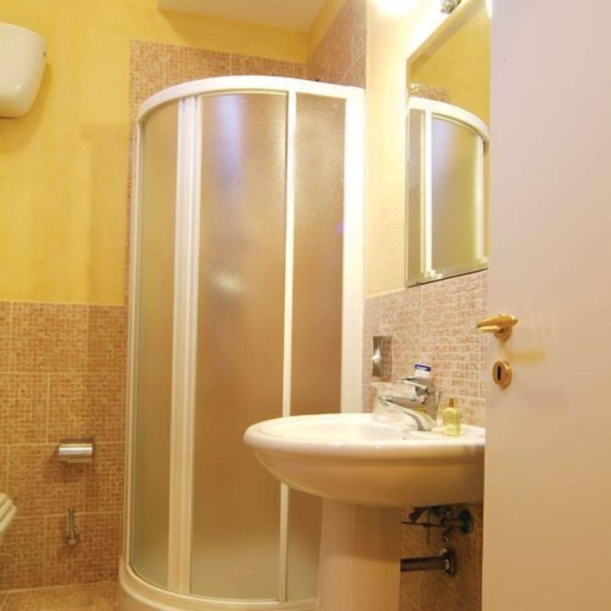Hotel Eden Napoli Esterno foto