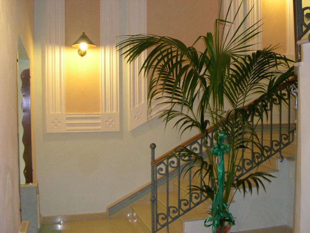 Hotel Eden Napoli Esterno foto