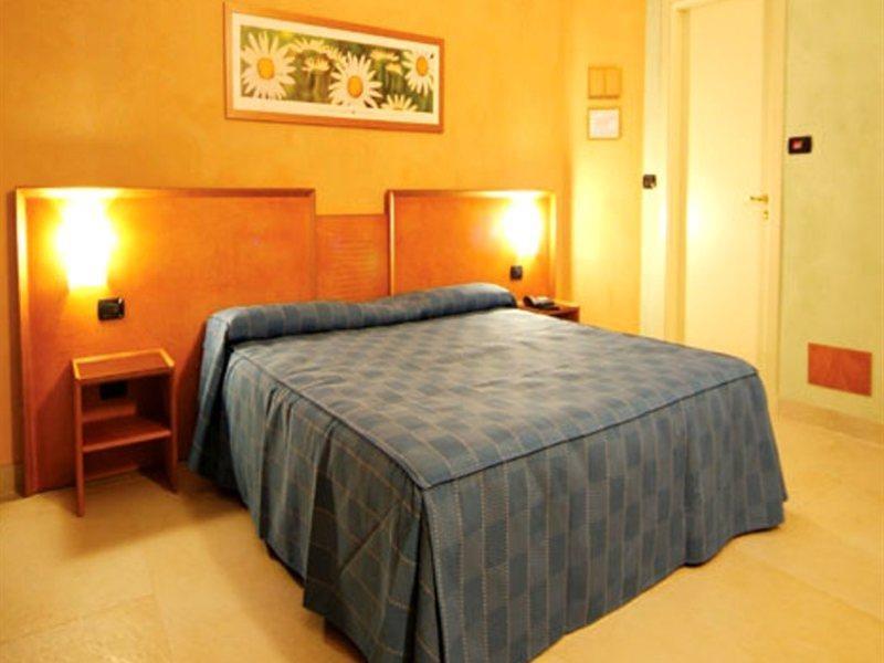 Hotel Eden Napoli Esterno foto